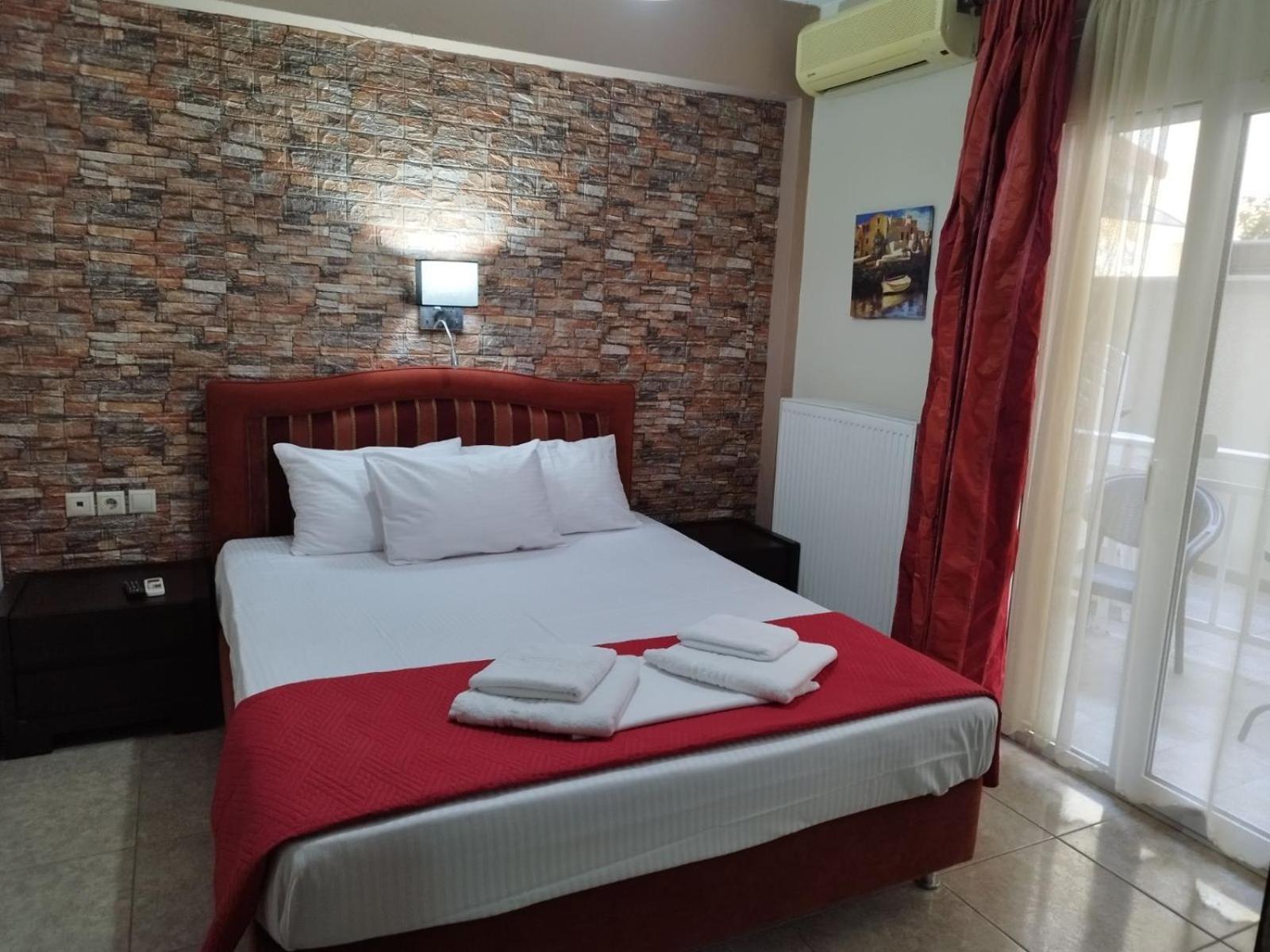 Hotel Villa Pigasos Паралия-Катерини Экстерьер фото
