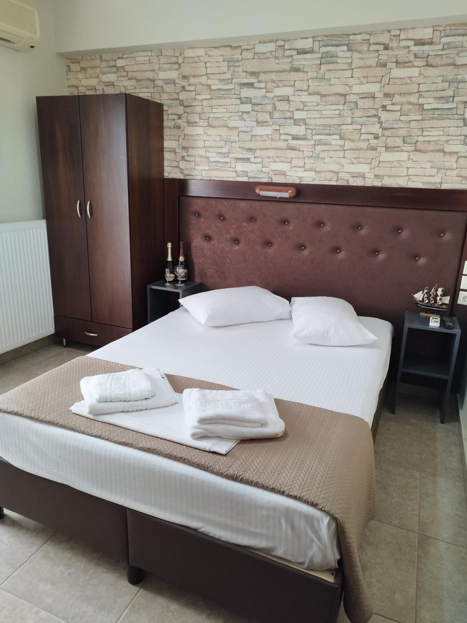 Hotel Villa Pigasos Паралия-Катерини Экстерьер фото