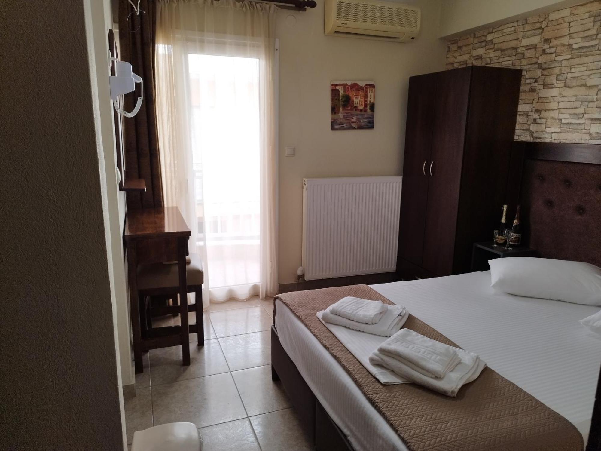 Hotel Villa Pigasos Паралия-Катерини Экстерьер фото